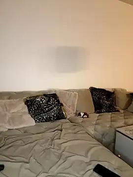 Roxane880 — Top off whole stream