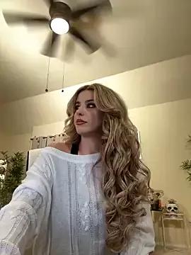 RoxxyDallas on StripChat 