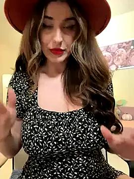 RoxxyDallas on StripChat 