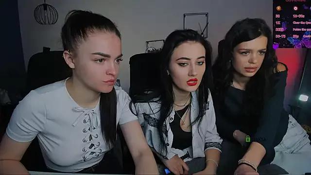 roxy_bloom_ on StripChat 