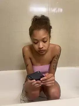 rubywithpearls on StripChat 