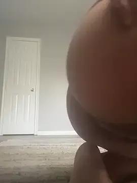 RueBanks on StripChat 