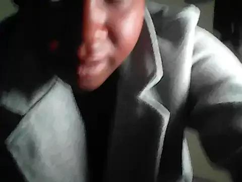 Safiya2121 on StripChat 