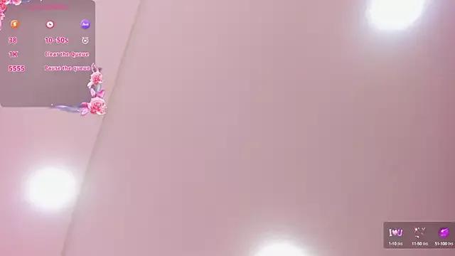 SalomeeBell on StripChat 