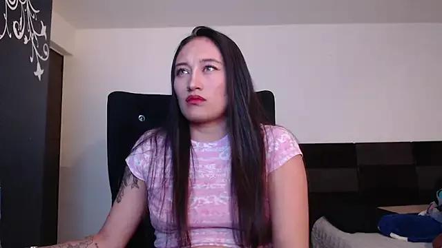 Samanta-fox- on StripChat 