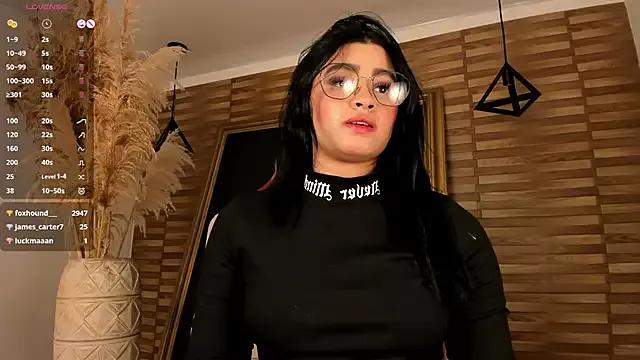 Samantha_Cooper1 on StripChat 
