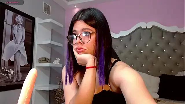 Samantha_Gill_ on StripChat 