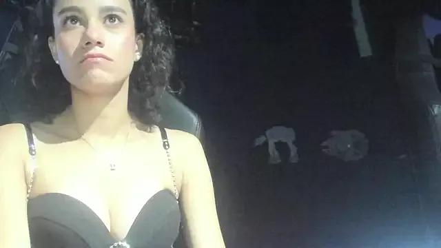 SamanthaWatson on StripChat 