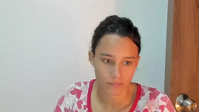 SamanthaWatson on StripChat 