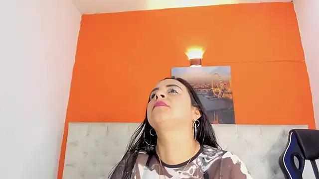 Samanttha_Ferrerr on StripChat 