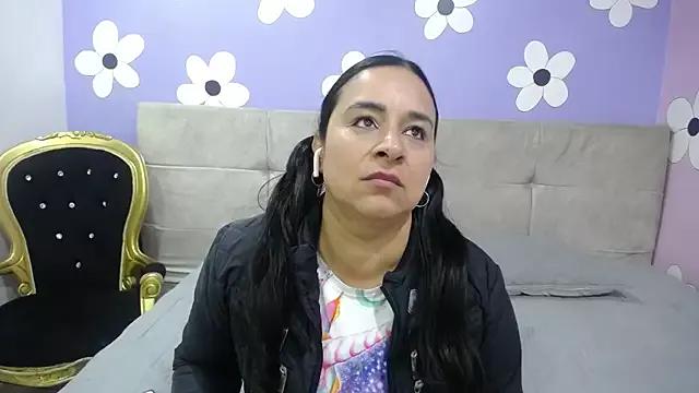 Samanttha_Ferrerr on StripChat 