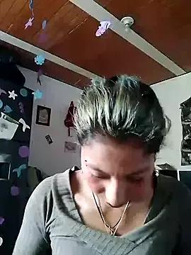 SamRosee1 on StripChat 
