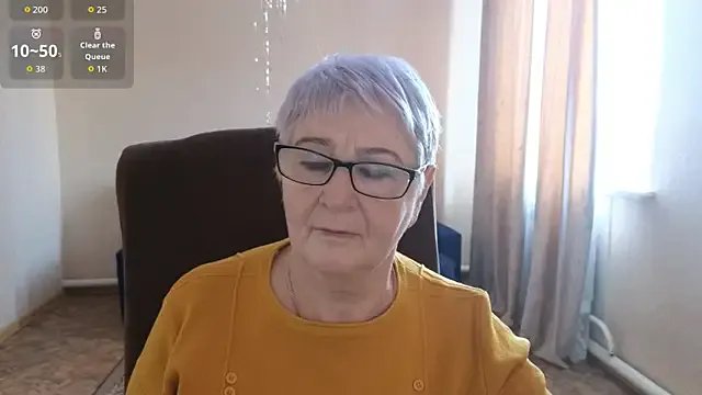 Sandra_Snowflake — oil show