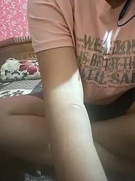 sapna_00 on StripChat 