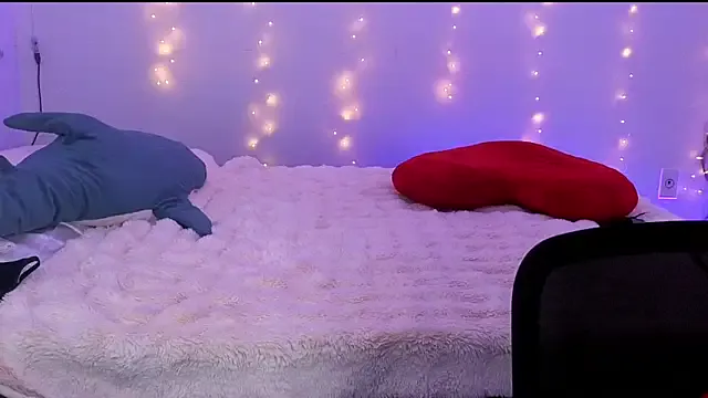 Sapphir3xoxo on StripChat