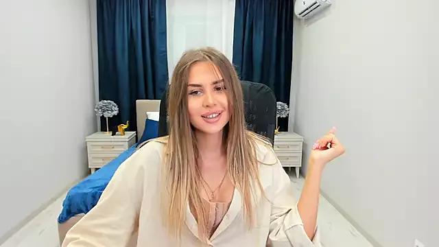 Sara_Mune_ on StripChat 