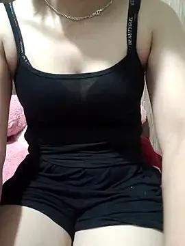 Sara_xoo on StripChat 