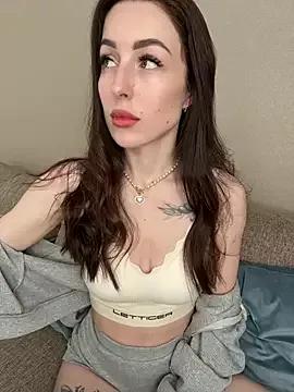 SaraSakuura on StripChat 