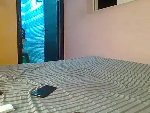 Sasha_Bianca on StripChat 