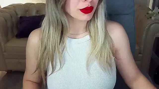 SashaBloom__ on StripChat 