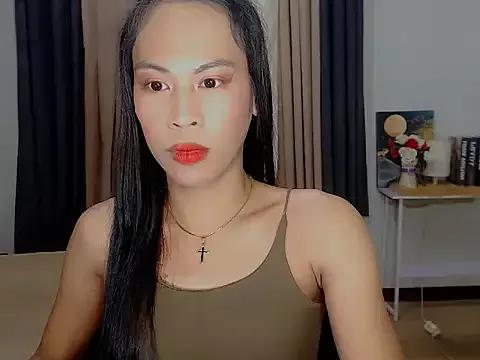 Savanna_White on StripChat 