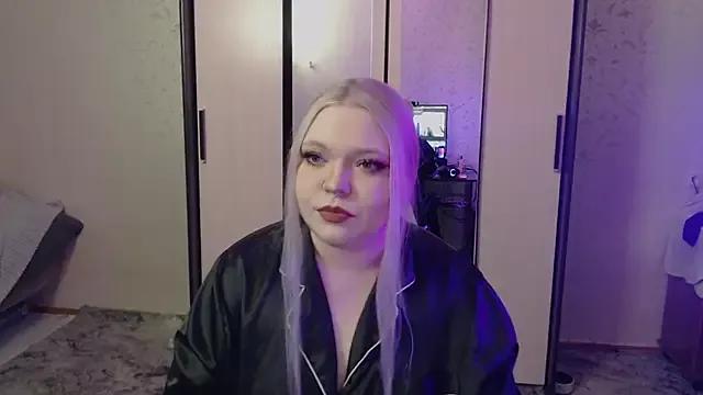 Selena_Moonvale on StripChat 