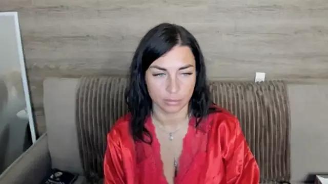 SelenaSmith1 on StripChat 