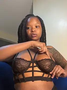 SexxyLunar on StripChat 