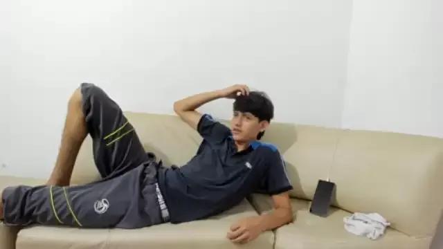 SEXY_VIRGIN_BOY on StripChat 