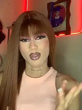 SHARLOTH_trans on StripChat 