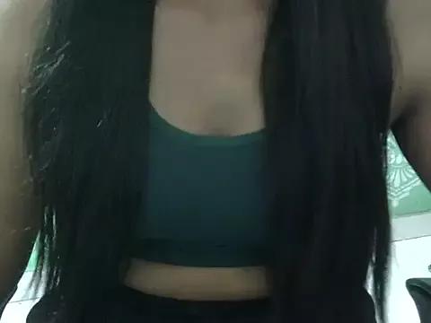 Sinorita_143 on StripChat 