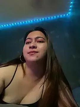 Skyemew on StripChat 