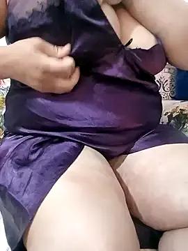 Sofia032 on StripChat 