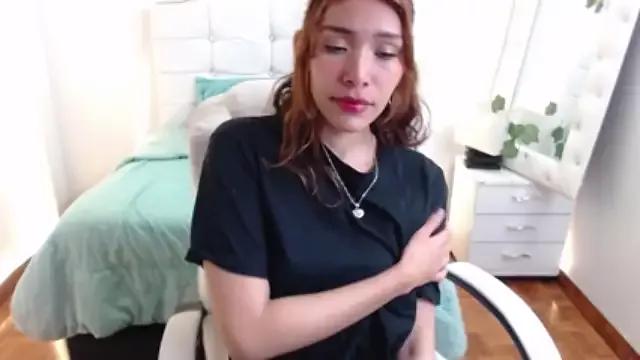 Sofia_Jolie_ on StripChat 