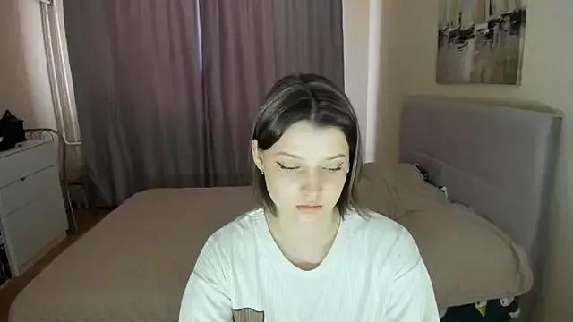 SoniNesti on StripChat 