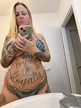 Sophi_Spice — Oil boobs and ass 