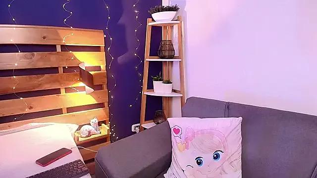 sophia_martine on StripChat 