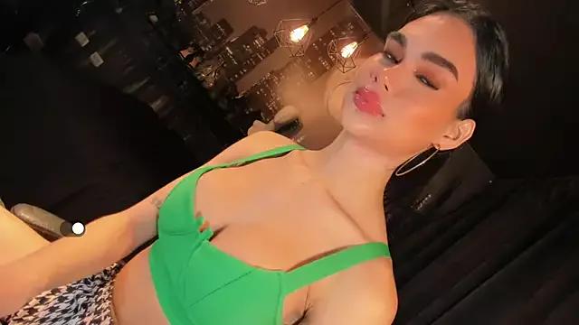 soysabrinats on StripChat 
