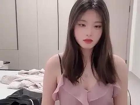 suluo- on StripChat 