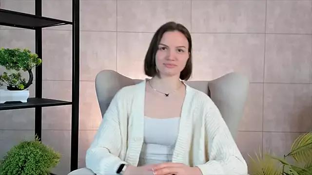 SunnBlanch on StripChat 