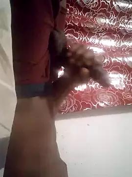 sunnybigd24 on StripChat 