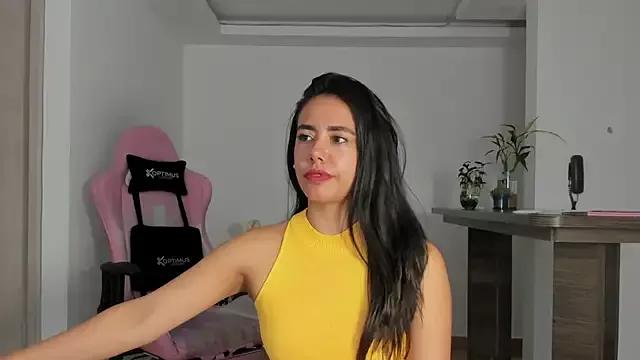 susana_monroy on StripChat 