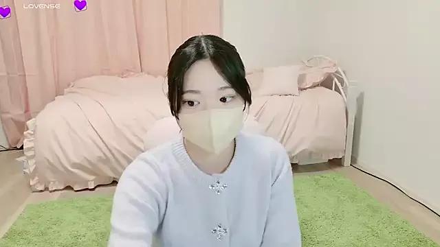 suzuuuuu on StripChat 