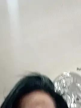 sweetappleeli on StripChat 