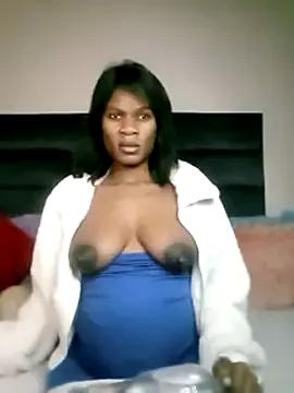 SweetBettyxx22 on StripChat 