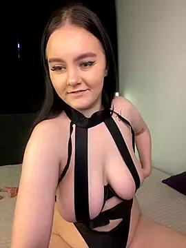 Sweetie_Allice — show naked tits