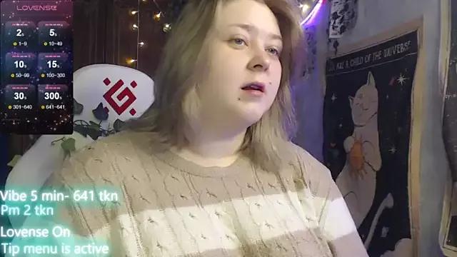 SweetKuromi on StripChat 