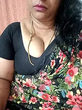 Swetyhoney on StripChat 