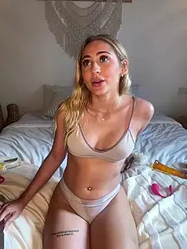 TamaraTemptations on StripChat 