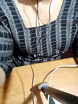 Tamil_Radha on StripChat 